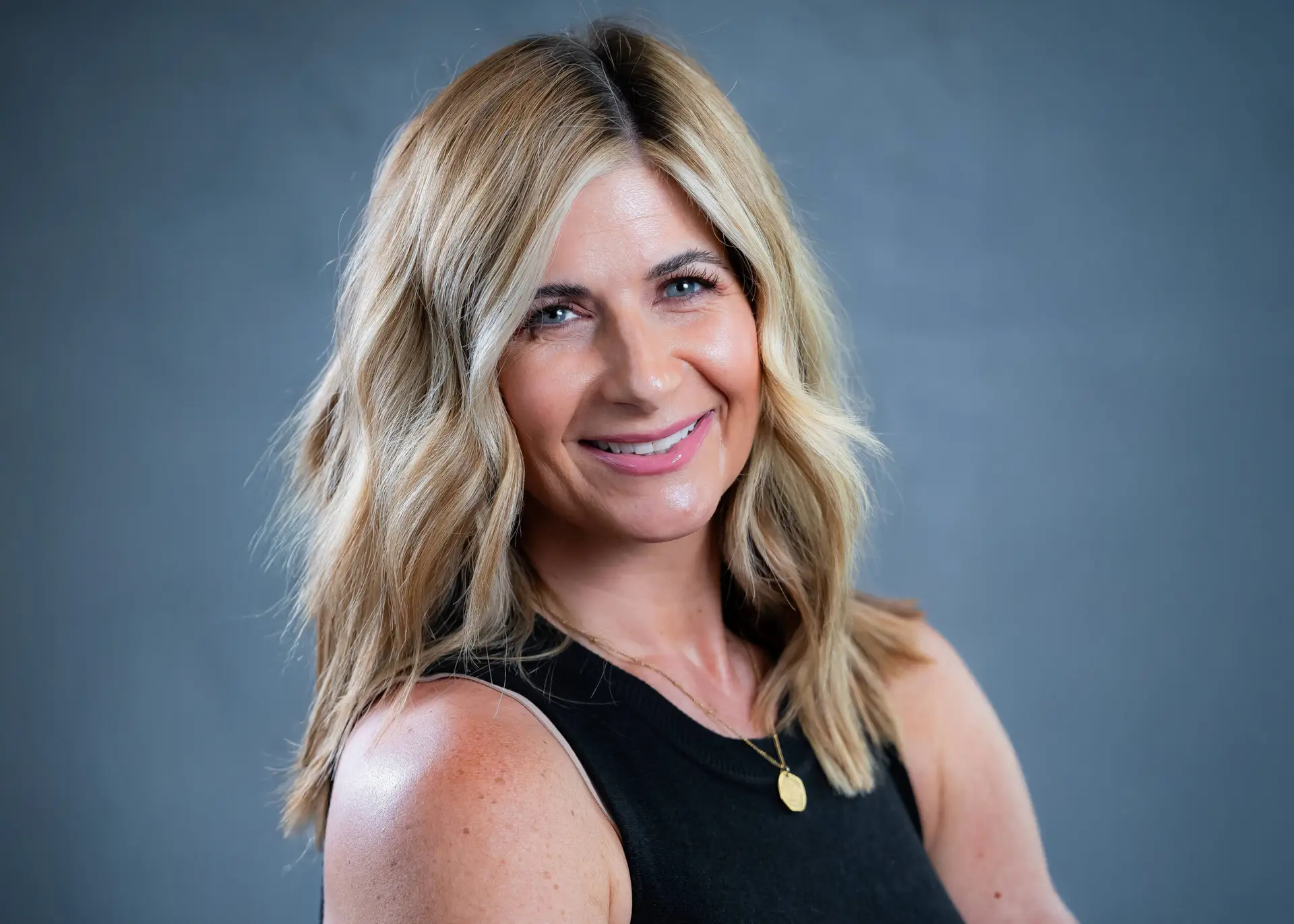 Corporate Headshot Photographer Nationwide based in Miami