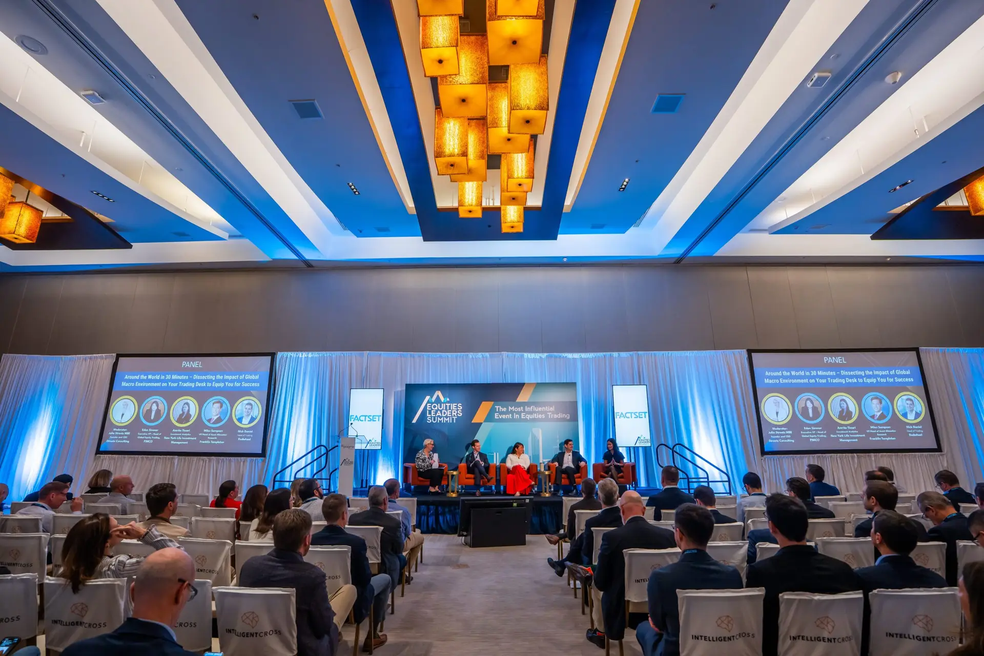Executive Panel Corporate Photographer in Miami